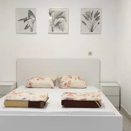 Dusper Apartament *