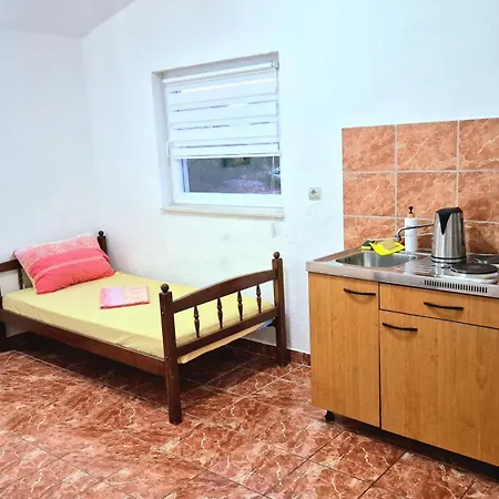 Dusper Lejlighed Trogir