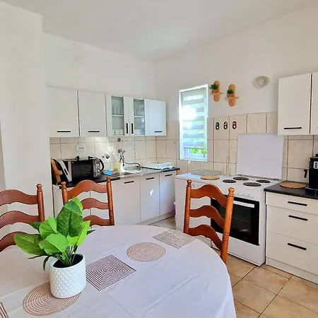 Dusper Apartment