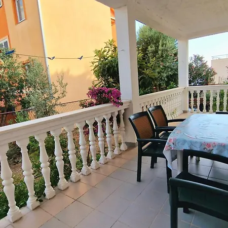 Dusper Apartment Trogir